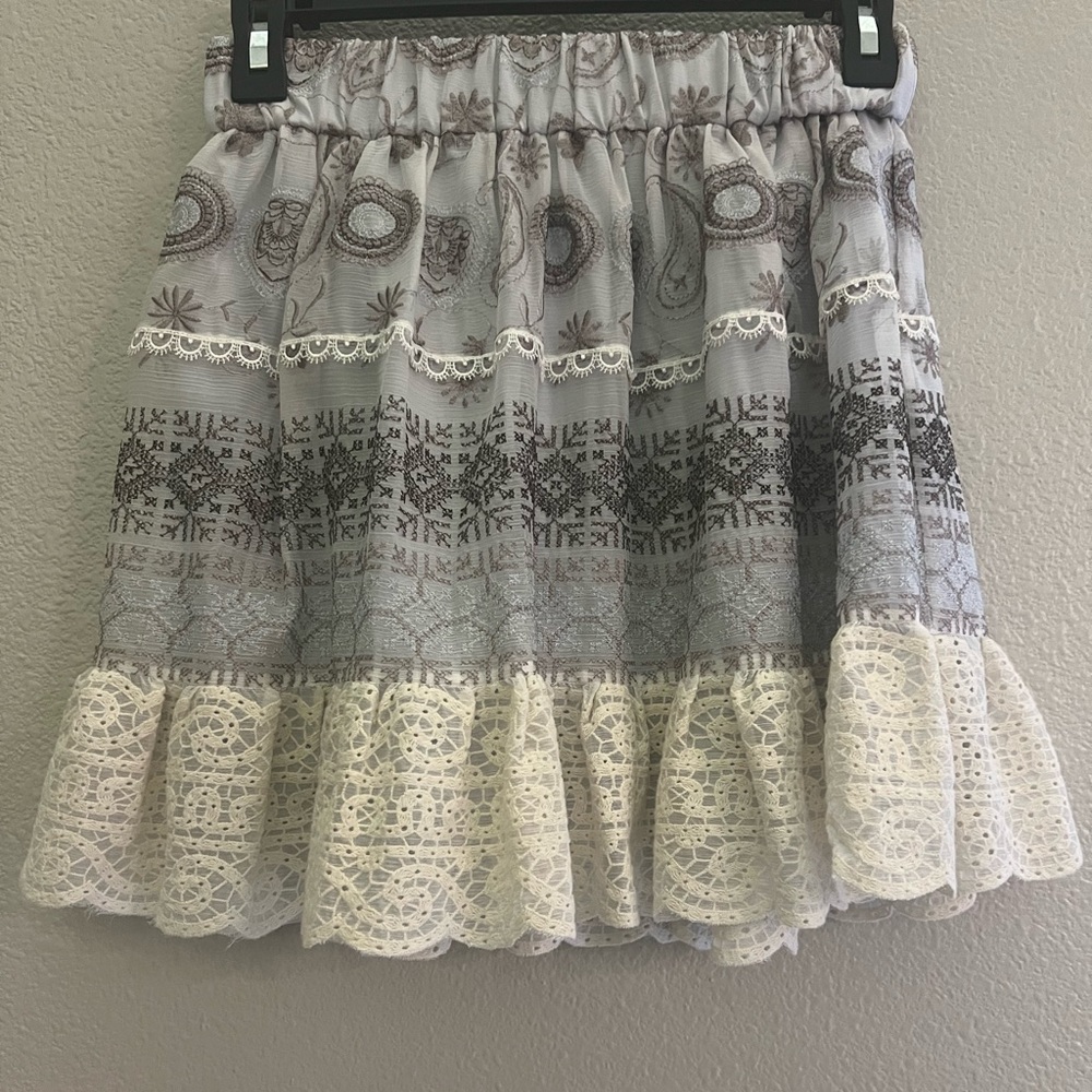 ALEXIS Lace Pattern Mini Skirt